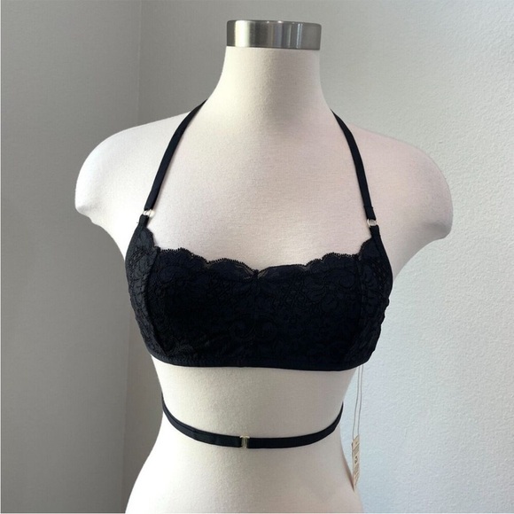 We are HAH NEW Don’t Cross Me Halter Lace Bra in Noir (Black) size S Free People - Picture 2 of 6